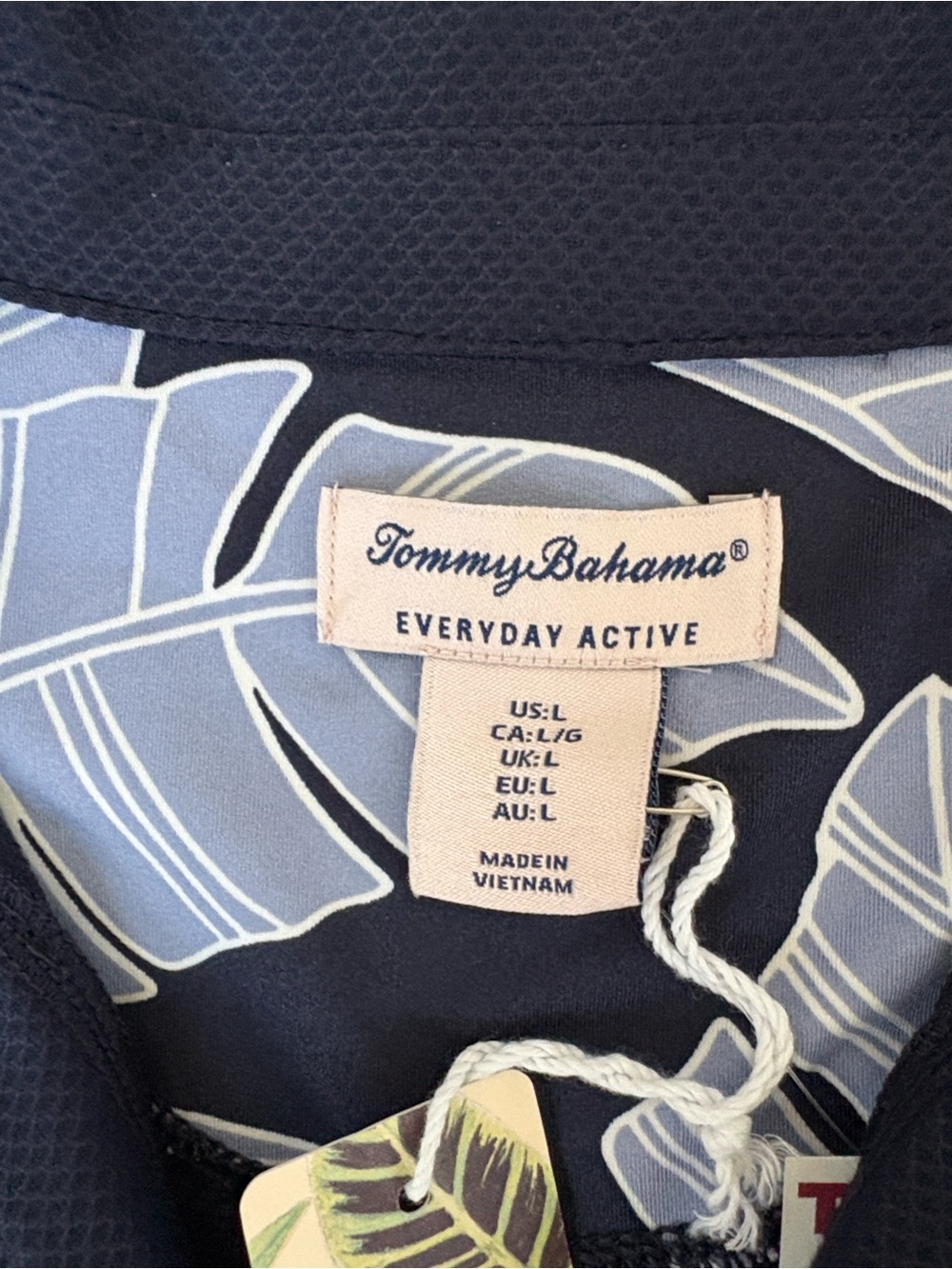 NWT Tommy Bahama Navy Sleeveless Tank and Skort Set Active Golf/Pickleball - Picture 7 of 7